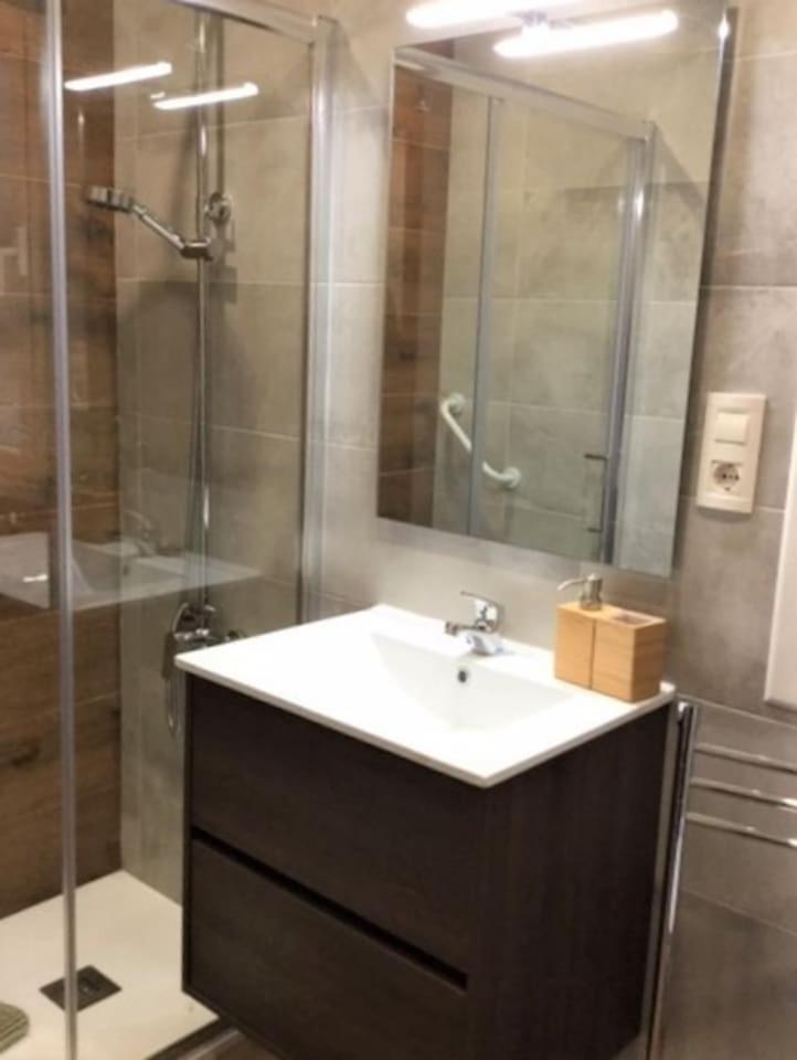 Piso Centro Ciudad Y Parking Apartment Granada Ngoại thất bức ảnh